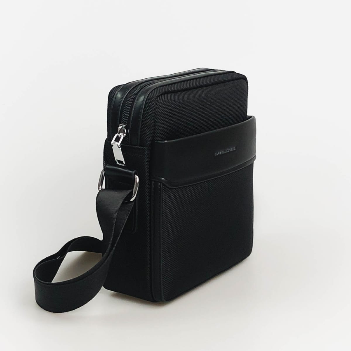 Купить Мужская сумка David Jones (арт. 799901 black) за 2 020 руб.