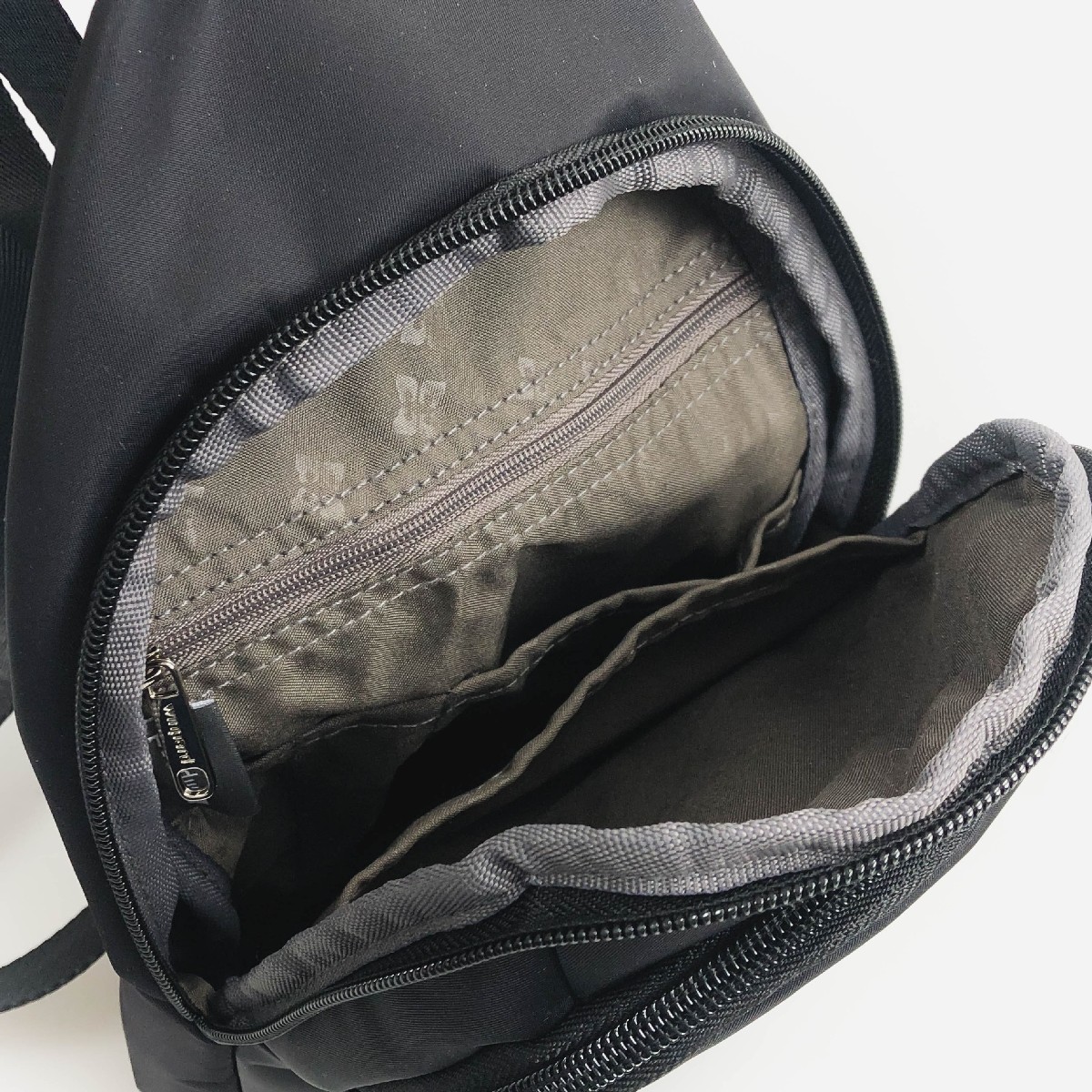 Сумка-слинг Winpard 17*6*35
